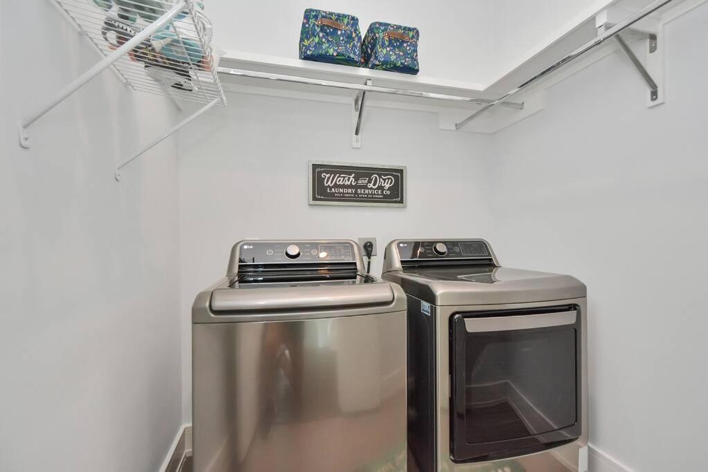Villa Casa Labella - Downtown Skyline Views - Sleeps 10 Houston Exterior foto