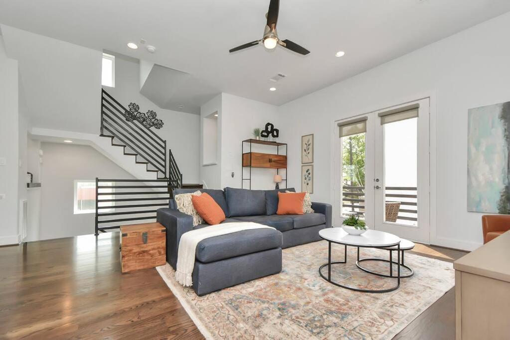Villa Casa Labella - Downtown Skyline Views - Sleeps 10 Houston Exterior foto